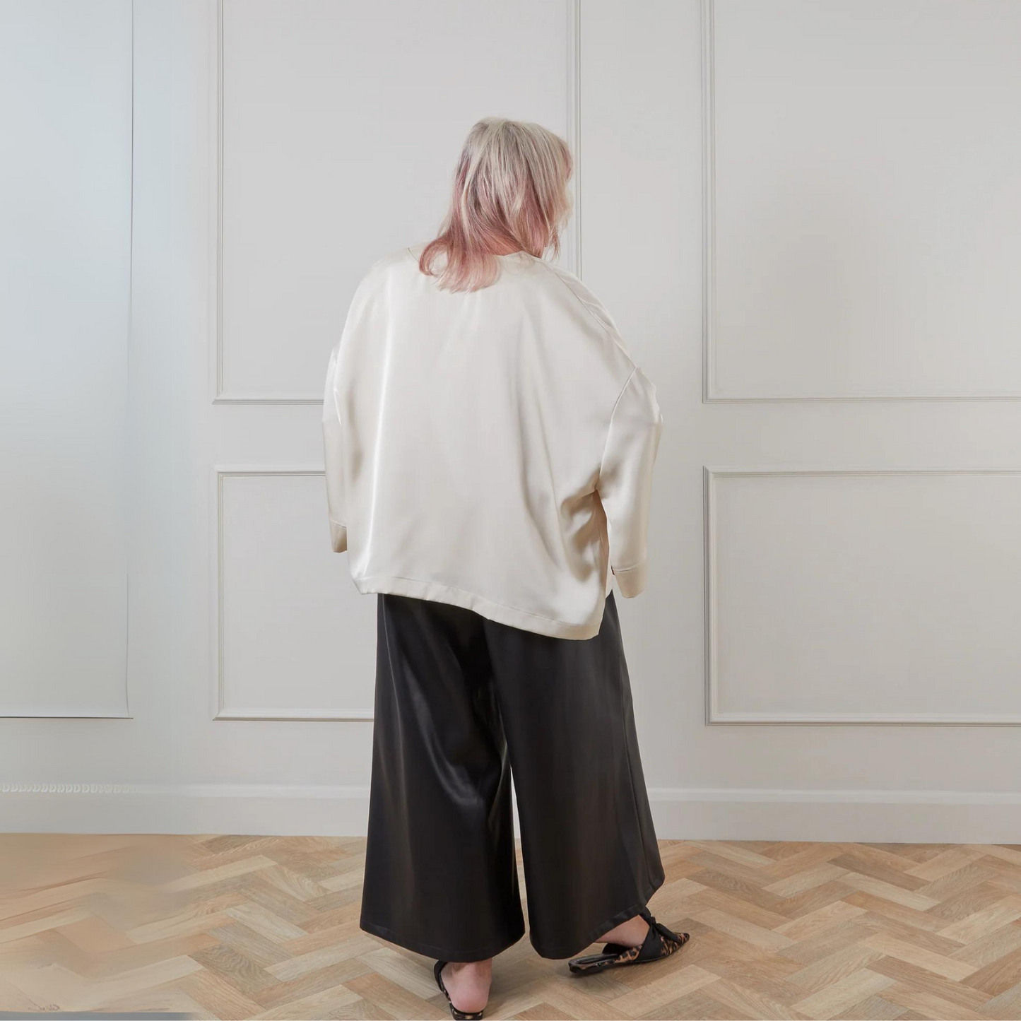 Chalk UK Faith Kimono - Champagne