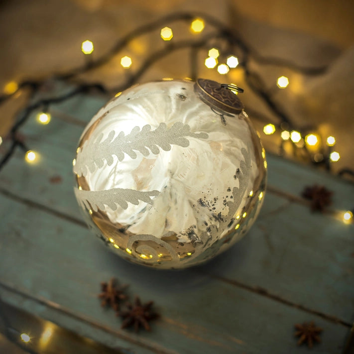 Etched Glass Bauble - Silver
