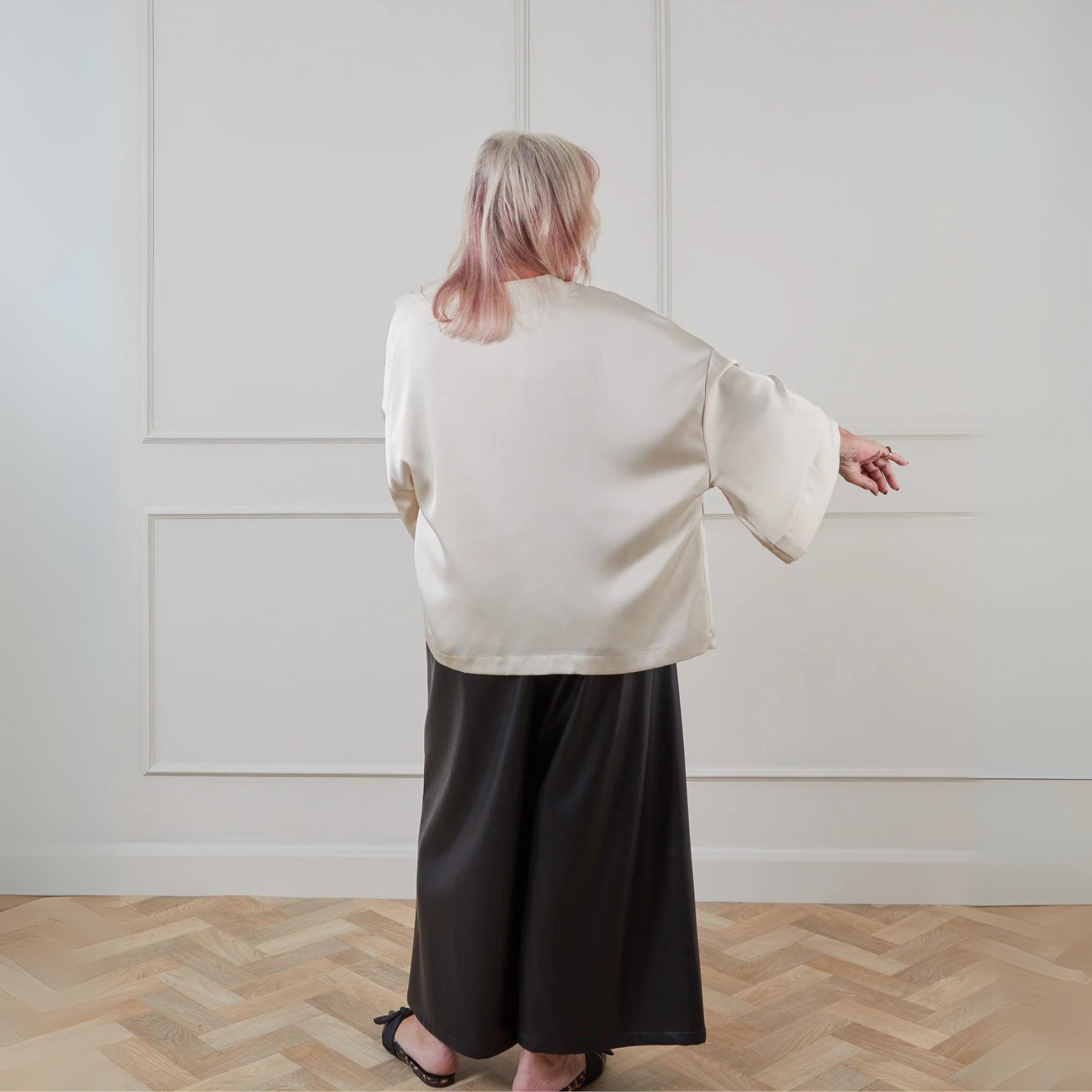 Chalk UK Faith Kimono - Champagne