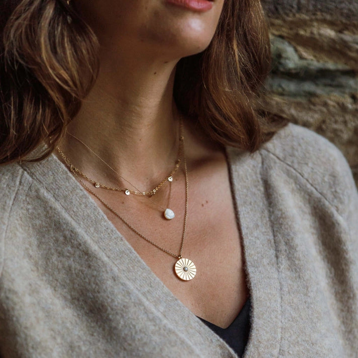 Fine Cord Gemstone Necklace - Mother of Pearl