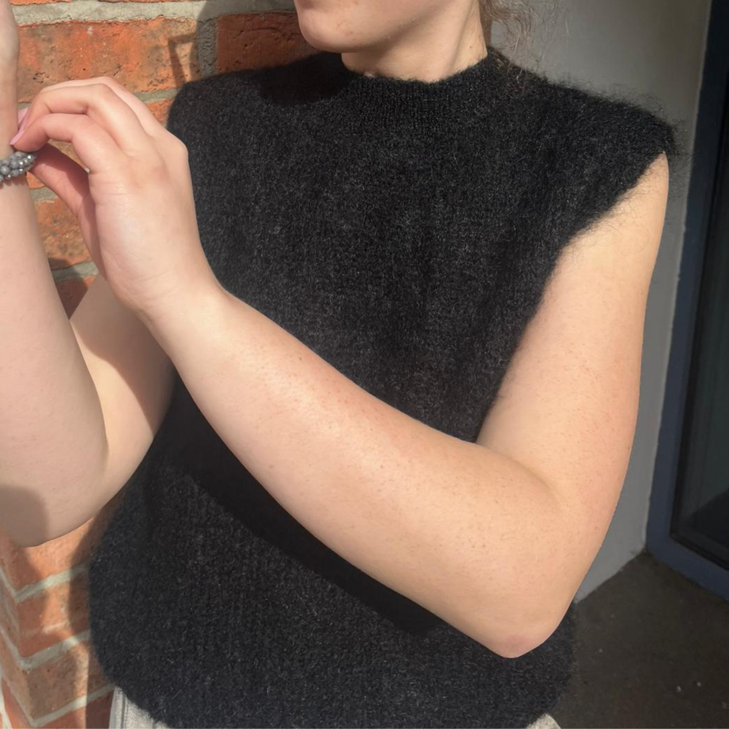 Astrid Mohair Cropped Vest - Black