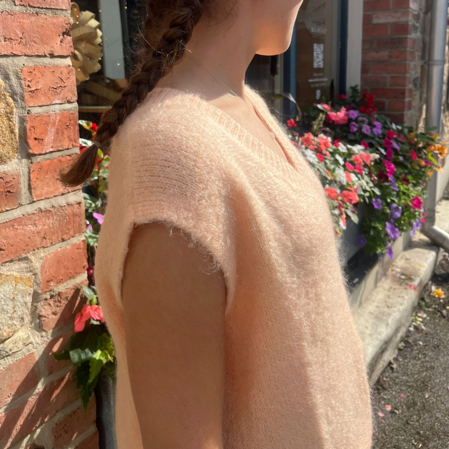 Tessa Knitted Mohair Vest - Peach
