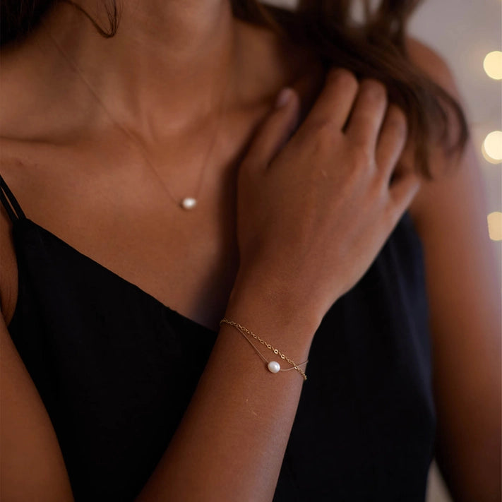 Fine Gold Chain and Silk Bracelet - Pearl