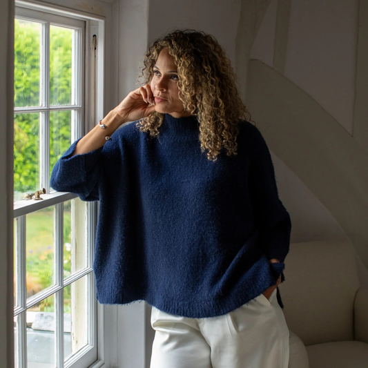 Vicki Fluffy Jumper - Navy