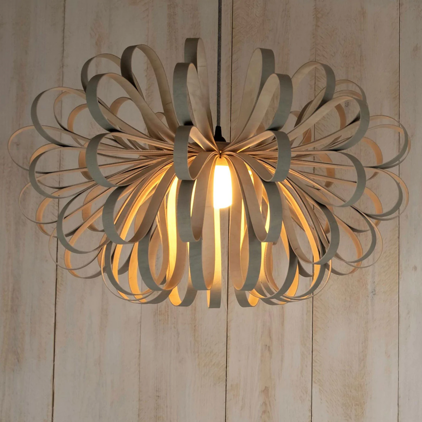 Stuart Lamble Pendant Lamp - Loopie Giant