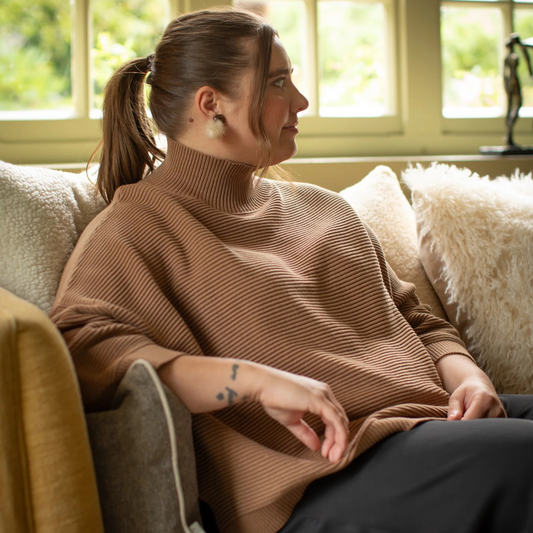 Vicki Jumper - Dark Tan
