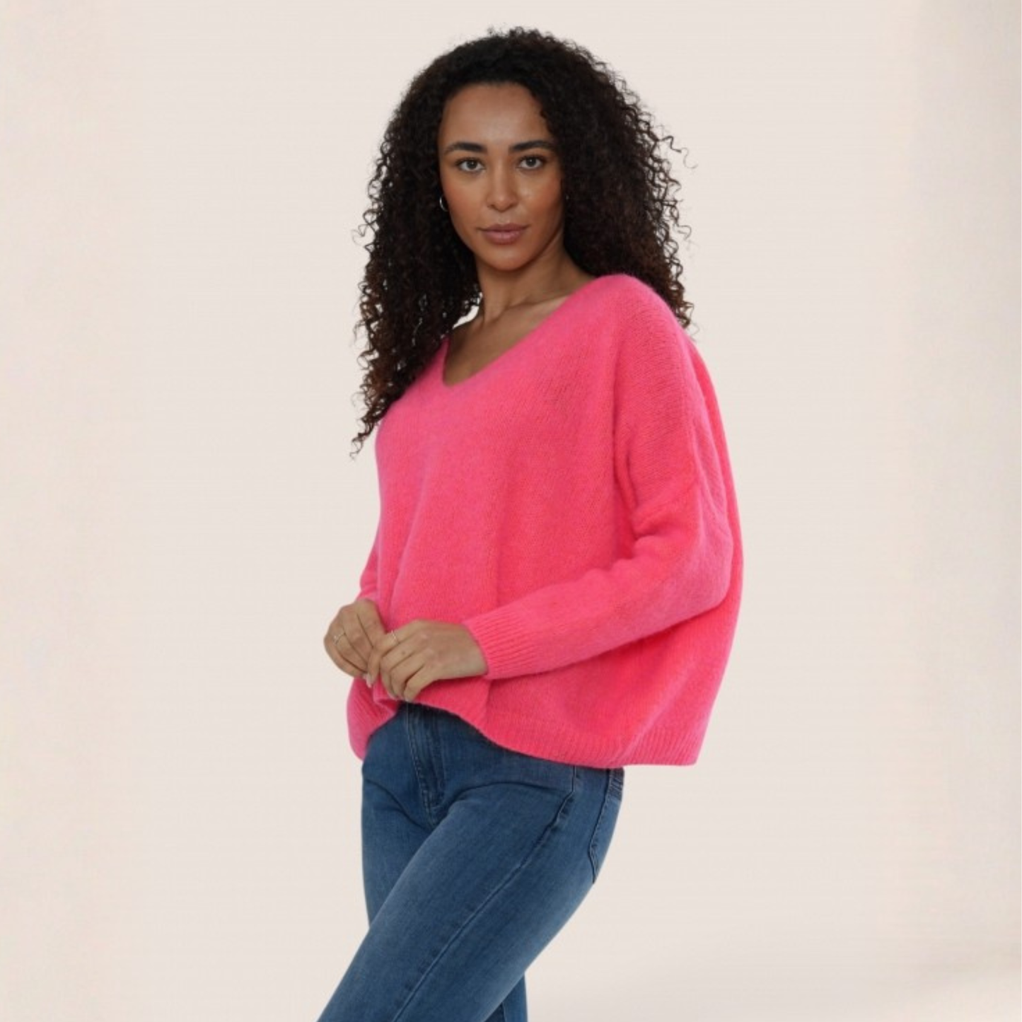 Alpaca Blend V Neck Jumper - Neon Coral