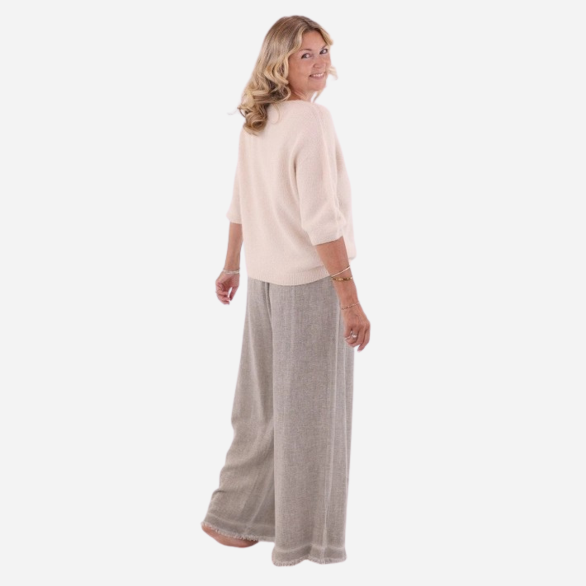 Alpaca Blend Short Sleeve V Neck Jumper - Cream