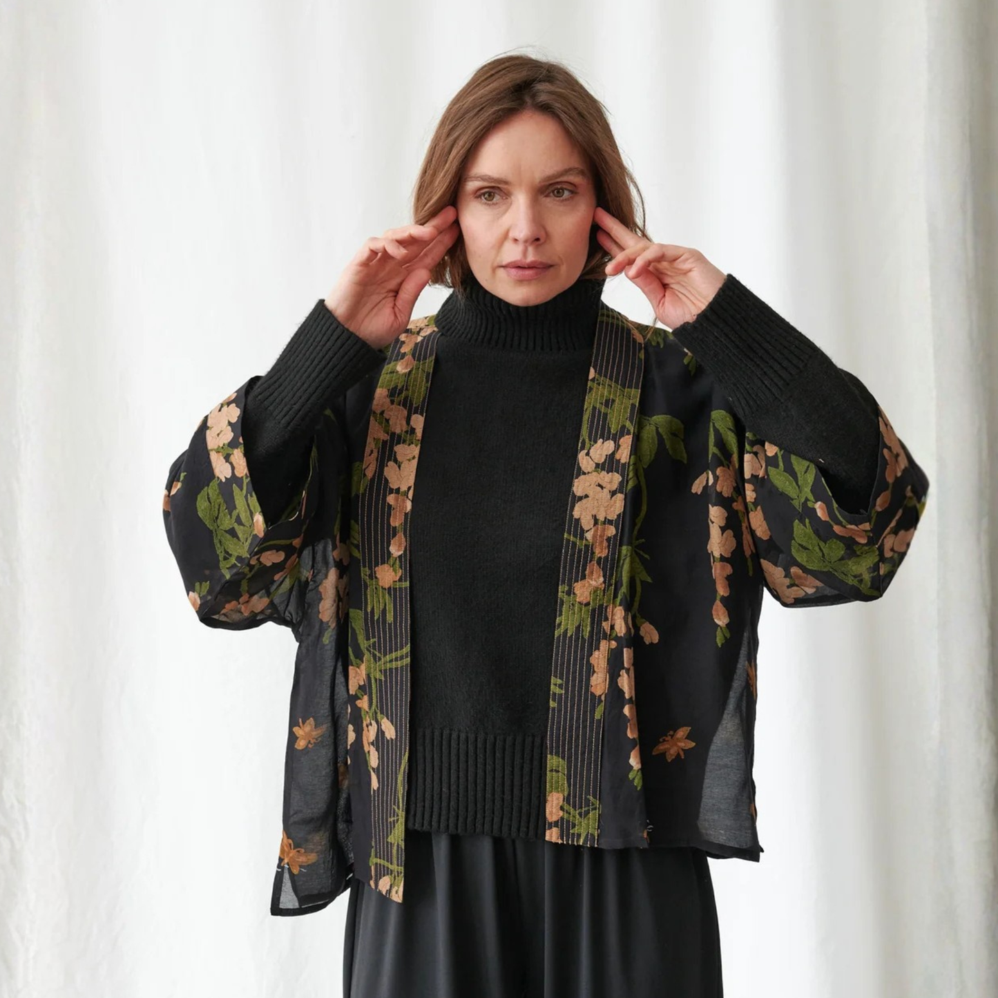 Kimono - Wisteria Black