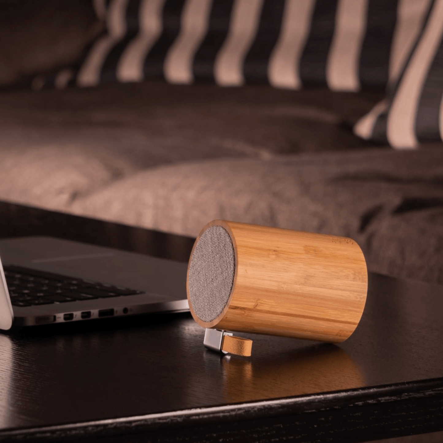 Gingko Electronics Drum Light Bluetooth Speaker - Bamboo