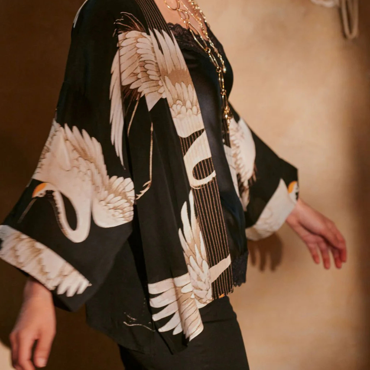 Crepe Kimono - Stork Black