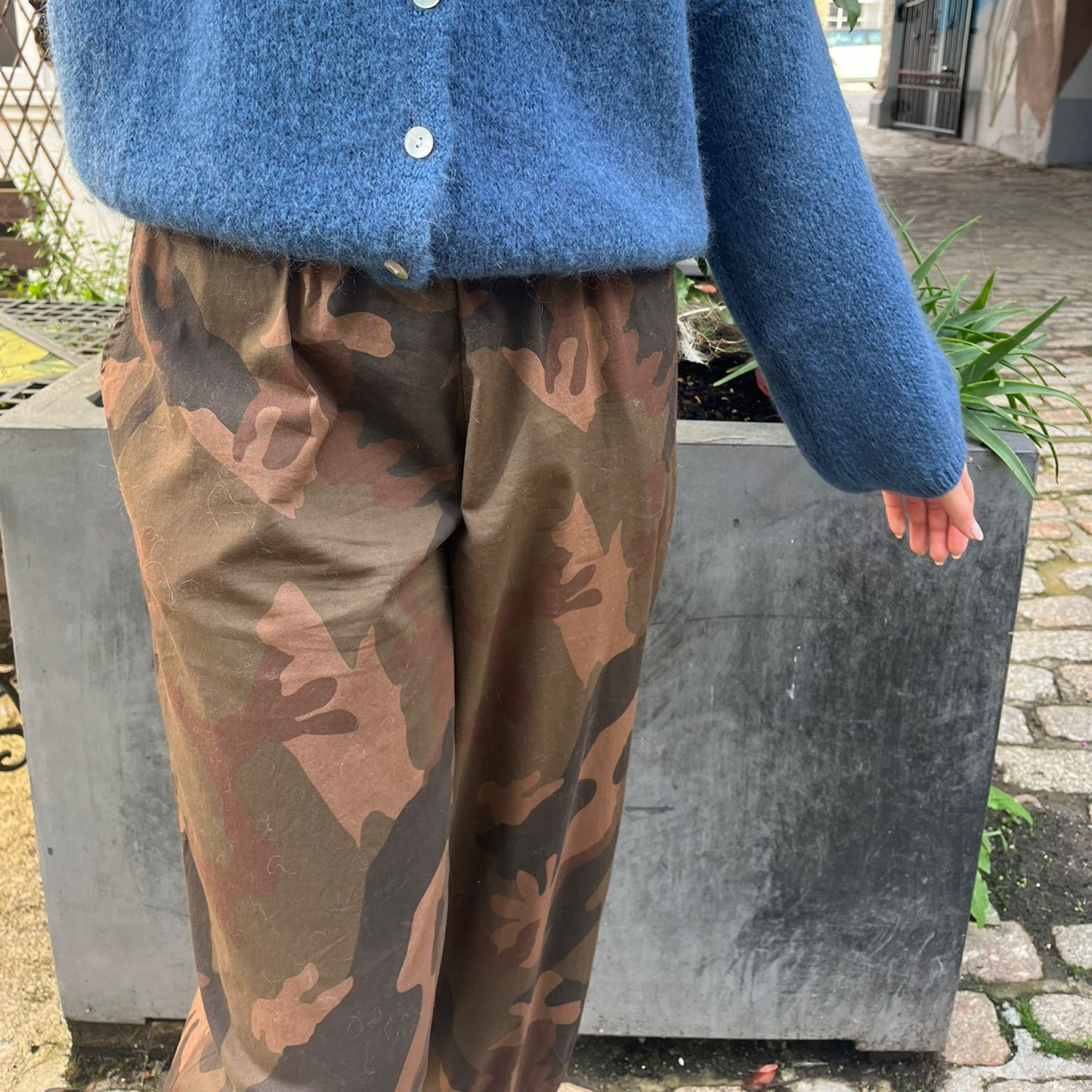 Abbie Barrel Trousers - Brown Camo