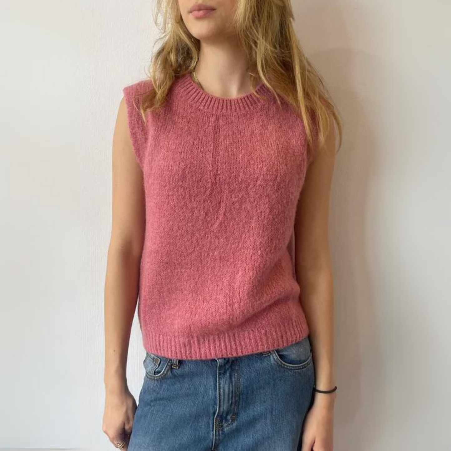 OST London Kathrine Mohair Crewneck Vest - Rosa