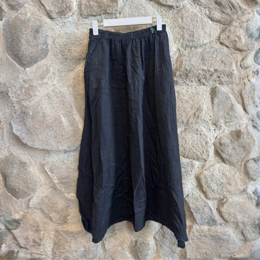 Linen Pocket Maxi Skirt - Black