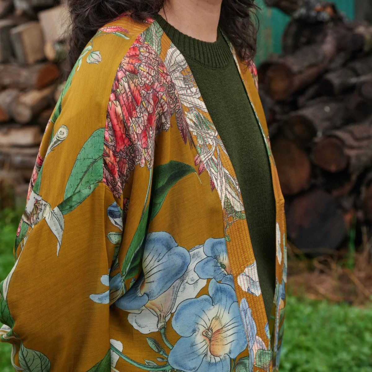 Kimono - Rhodoleia Gold