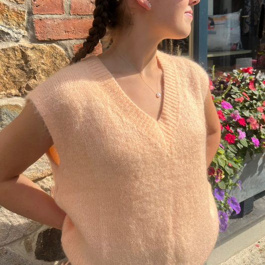 Tessa Knitted Mohair Vest - Peach