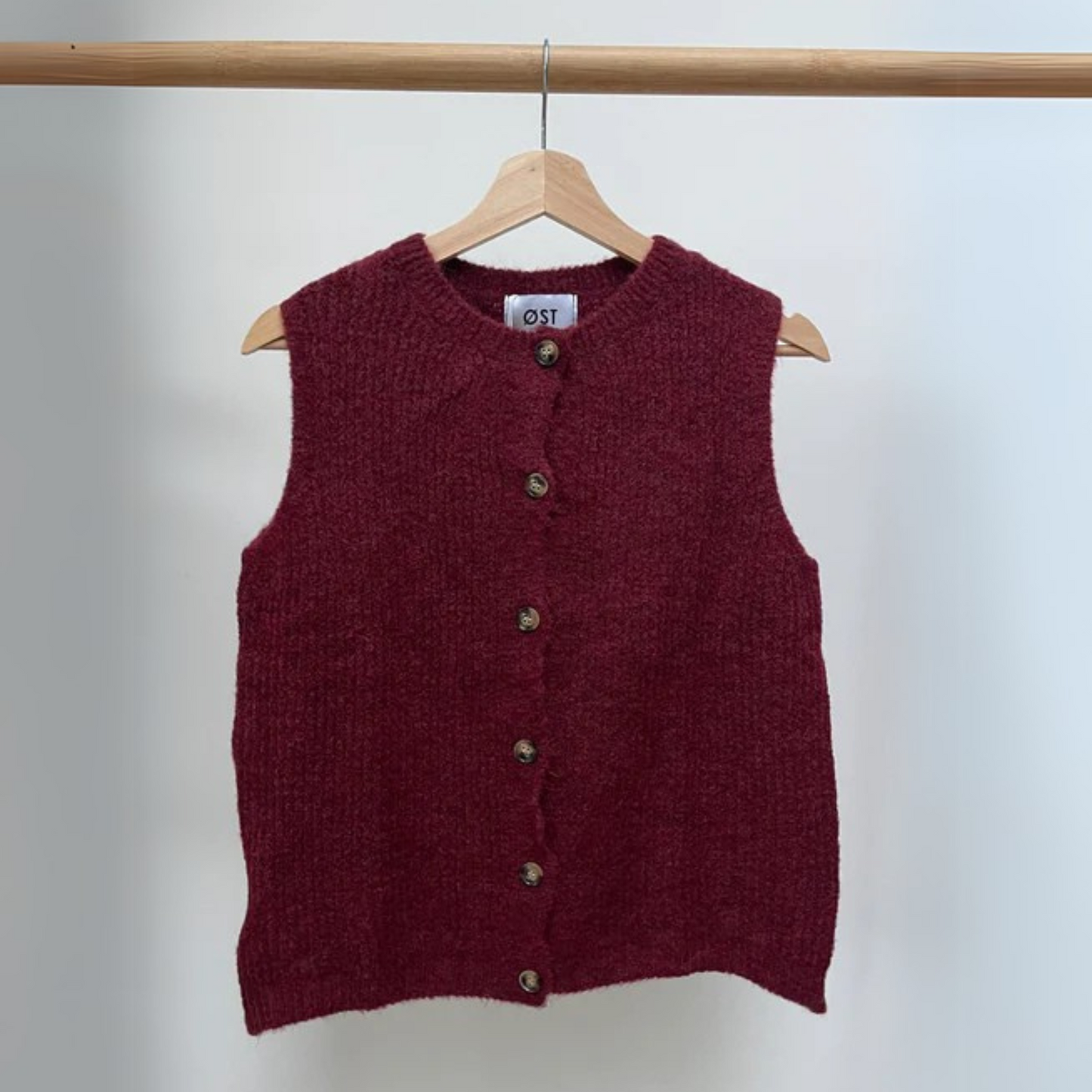 OST London Ida Waistcoat - Burgundy