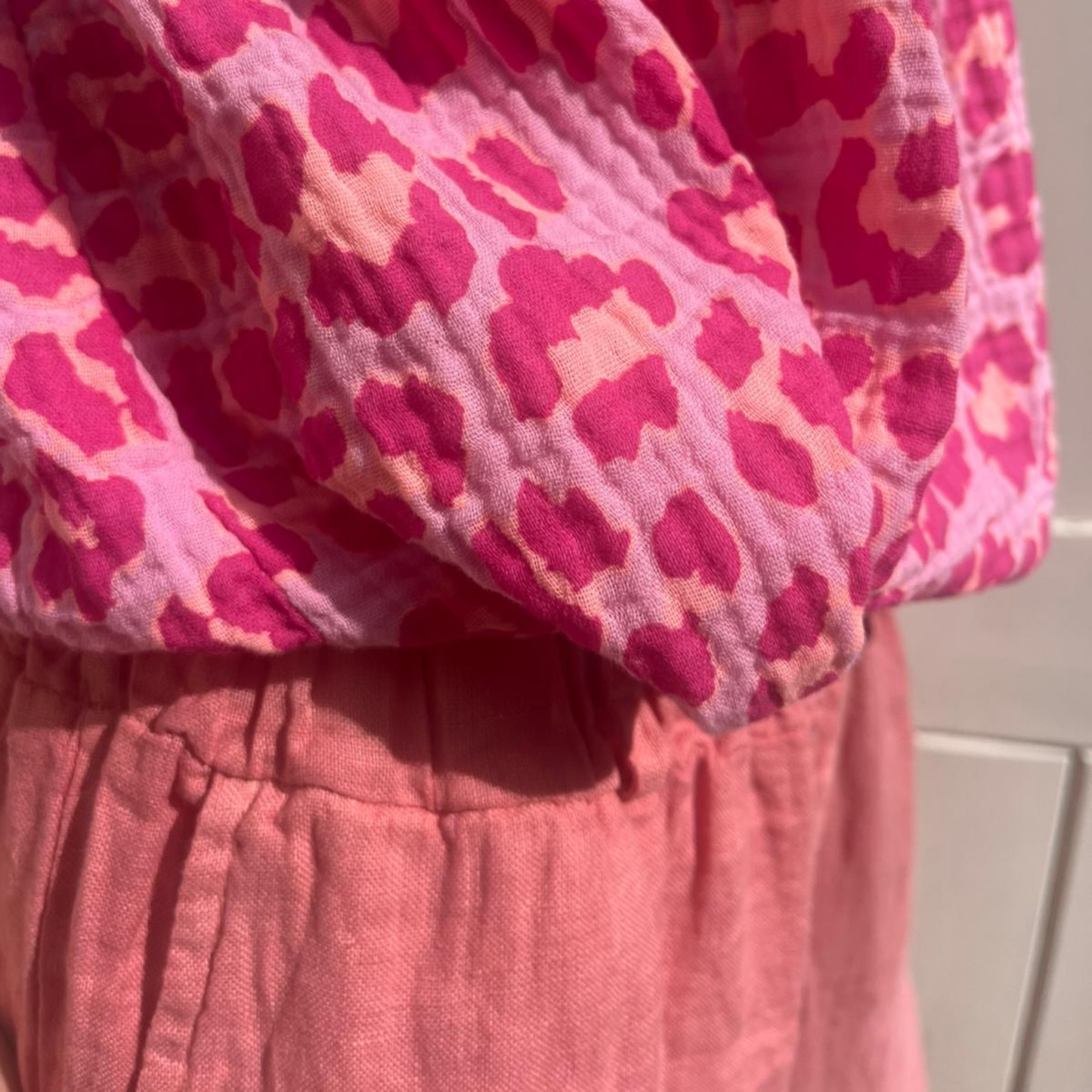 Waffle Cotton Cropped Tie Top - Pink Leopard