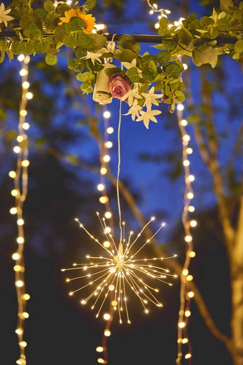 Hanging Starburst Light Decoration - Silver