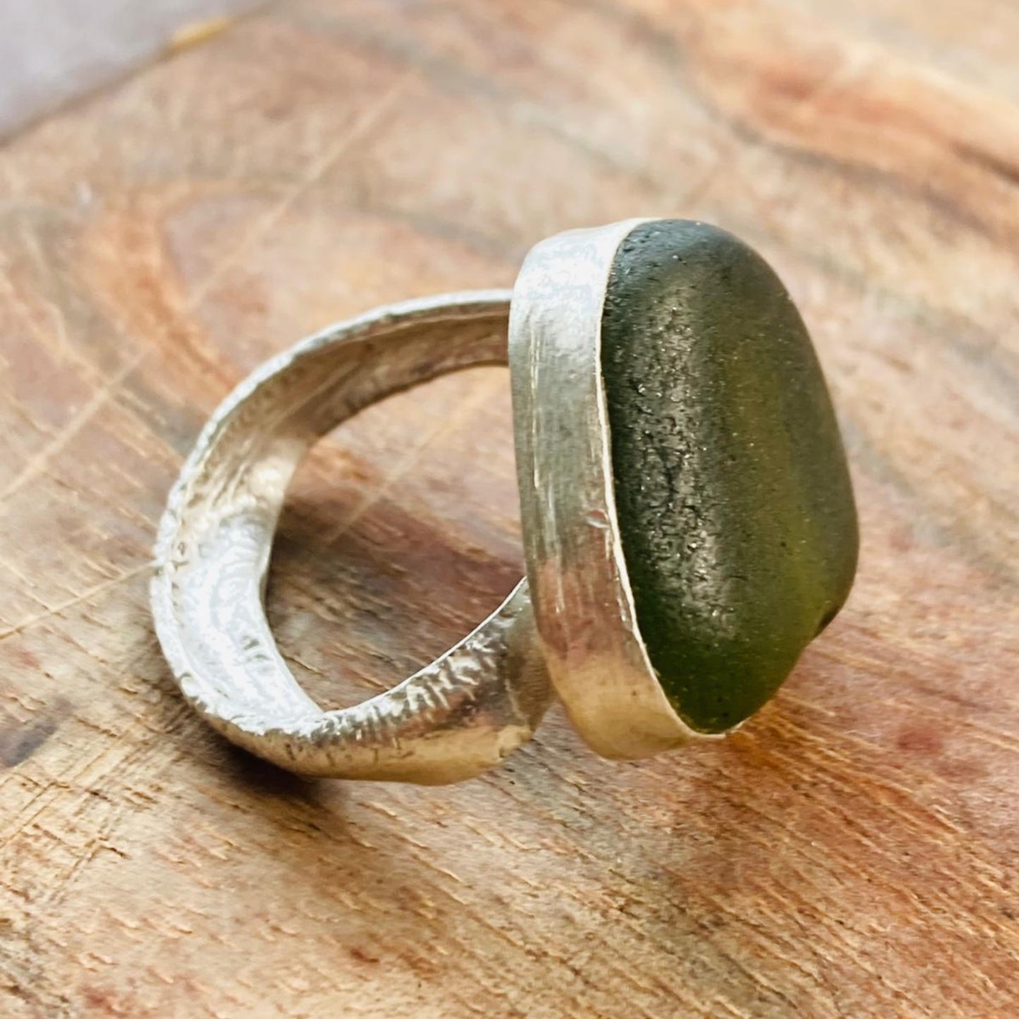 Sarah Drew Medium Eco Silver Ring - Olive Green Sea Glass