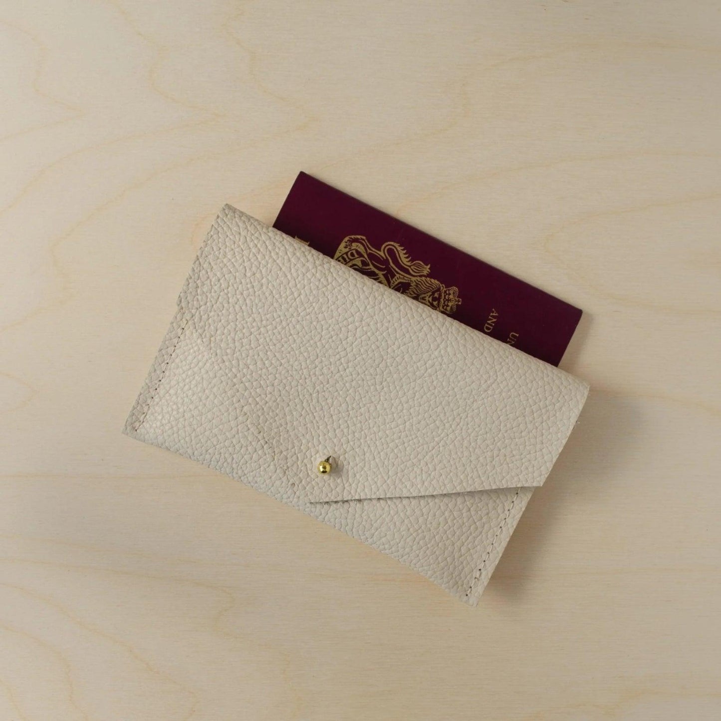 Studio Lowen Pebbled Leather Pouch - Cream White