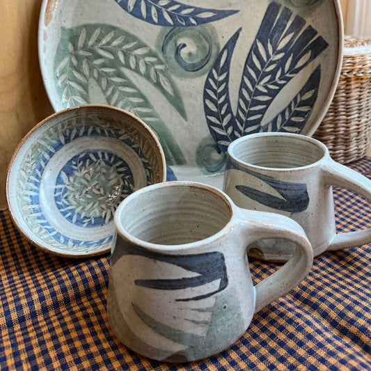 Summer Birds Short Mug